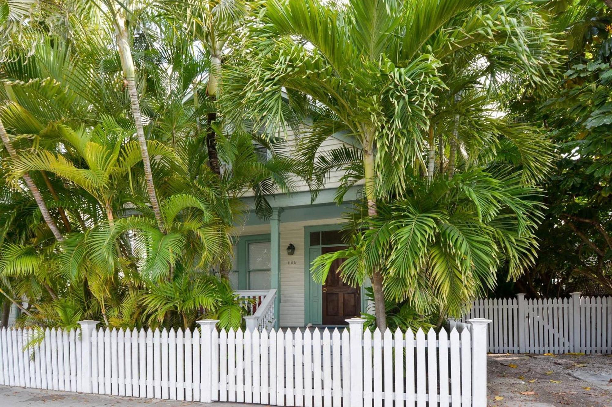 First Breath By Avantstay Close To Old Town W Pool Month Long Stays Only Key West Exterior photo